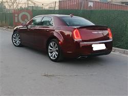 کرایسلەر 300